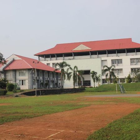 Angamaly Convention Centre Hotel Kochi Exterior foto